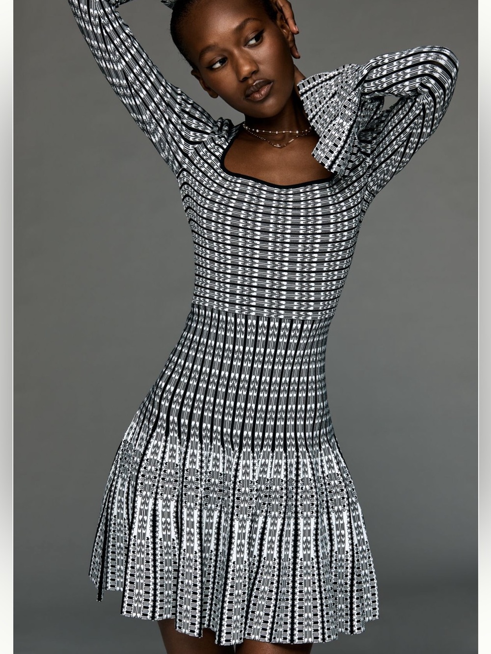 NWY By Anthropologie Scoop-Neck Half-Sleeve Mini Dress Black White Size Medium - Picture 3 of 7